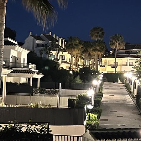 Stylish Townhouse In Beachfront Complex ماربيا المظهر الخارجي الصورة