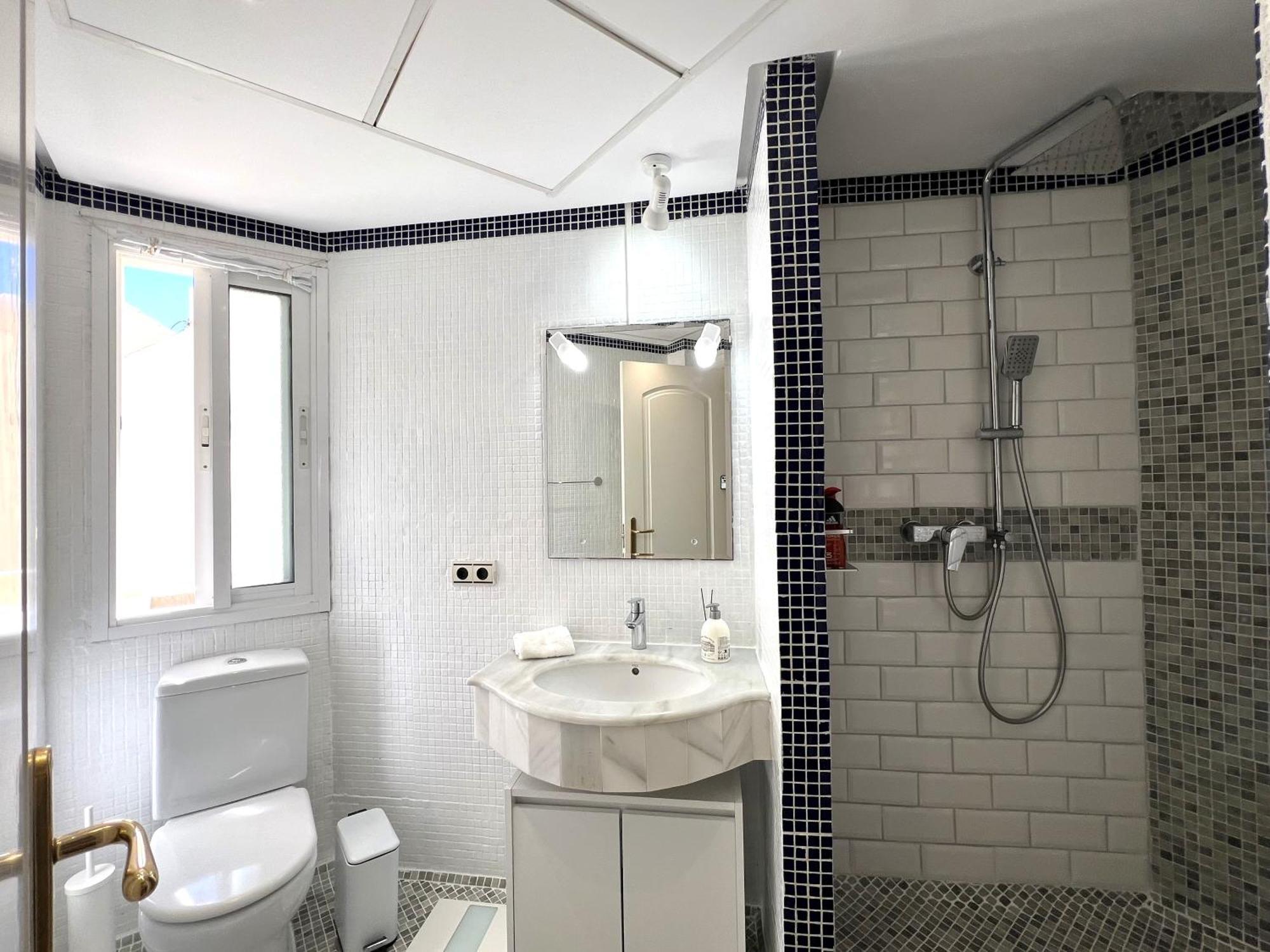 Stylish Townhouse In Beachfront Complex ماربيا المظهر الخارجي الصورة